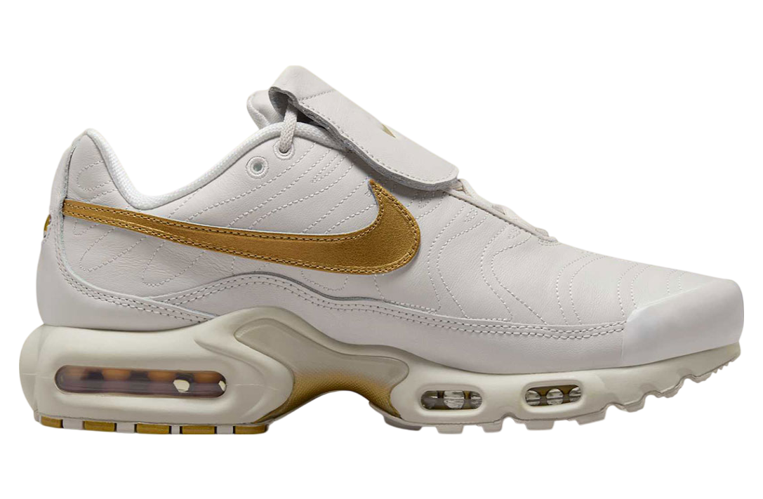 Nike Air Max Plus Tiempo Phantom / Metallic Gold