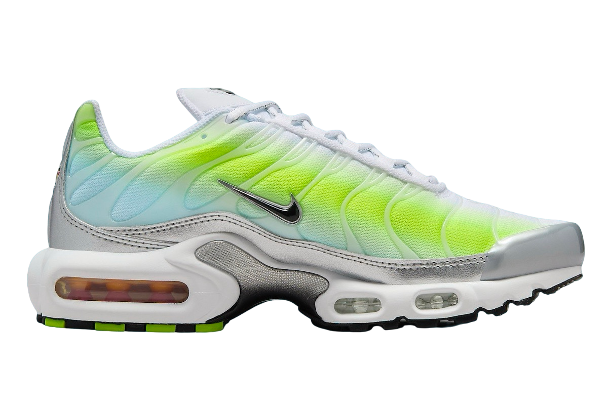 Nike Air Max Plus Volt Silver