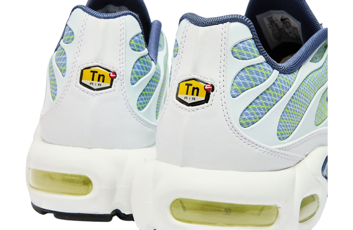 Nike Air Max Plus Wave Grid Pebble Grey Lime Jan 2025 HV6227 001 KicksOnFire