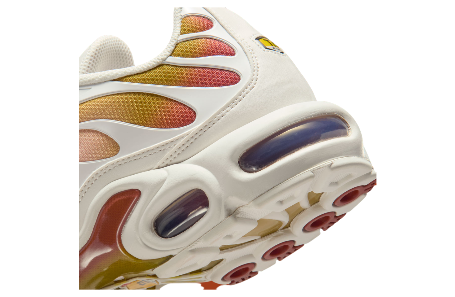 Nike Air Max Plus WMNS Rugged Orange / Saturn Gold
