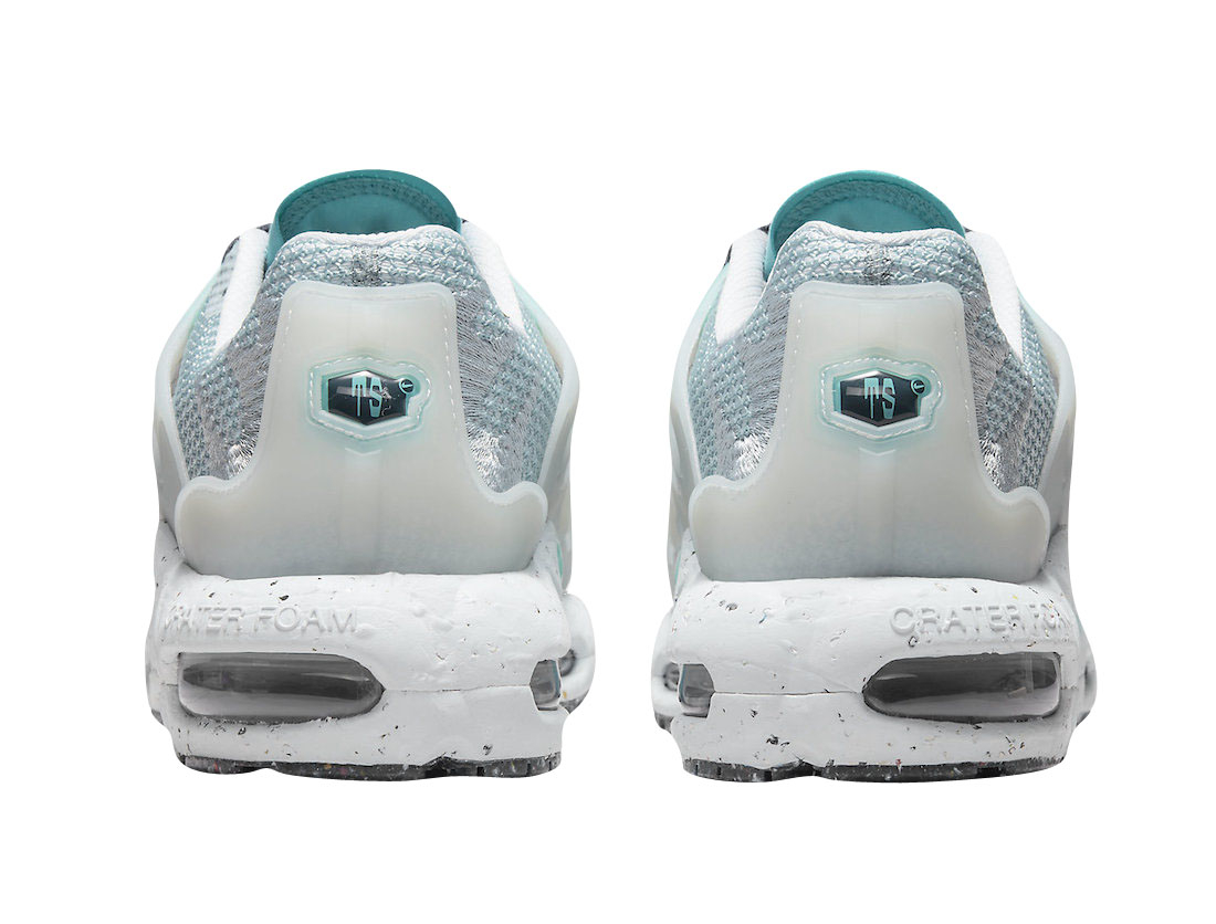 Women's air max motion 2 outlet sneakers - white/ghost aqua