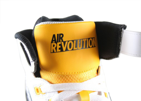 Nike Air Revolution - University Gold Safari 599462102