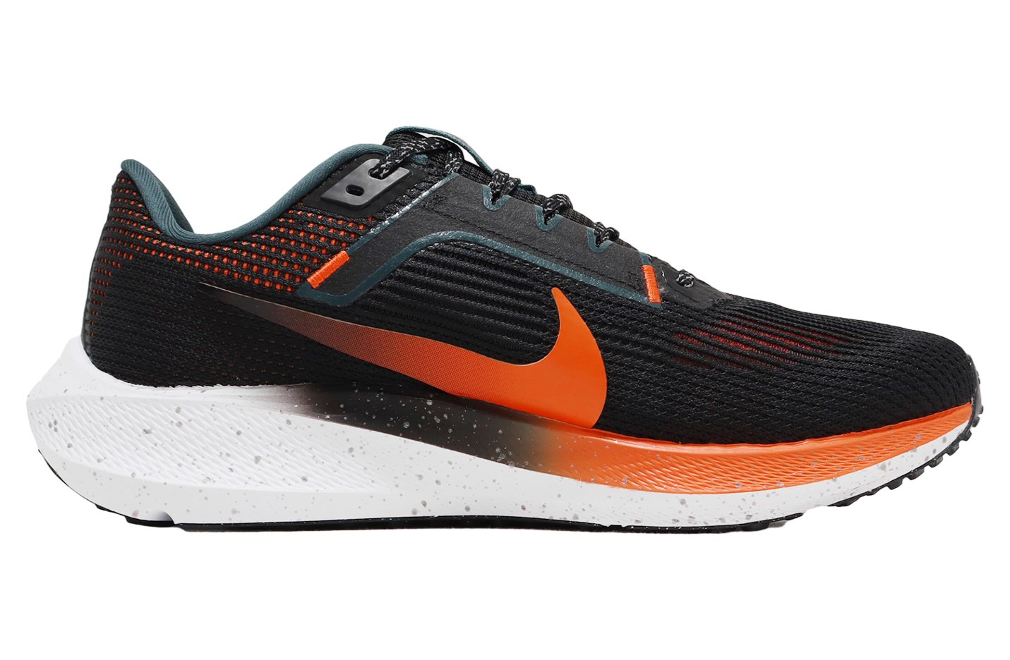 Nike Air Zoom Pegasus 40 Black / Safety Orange
