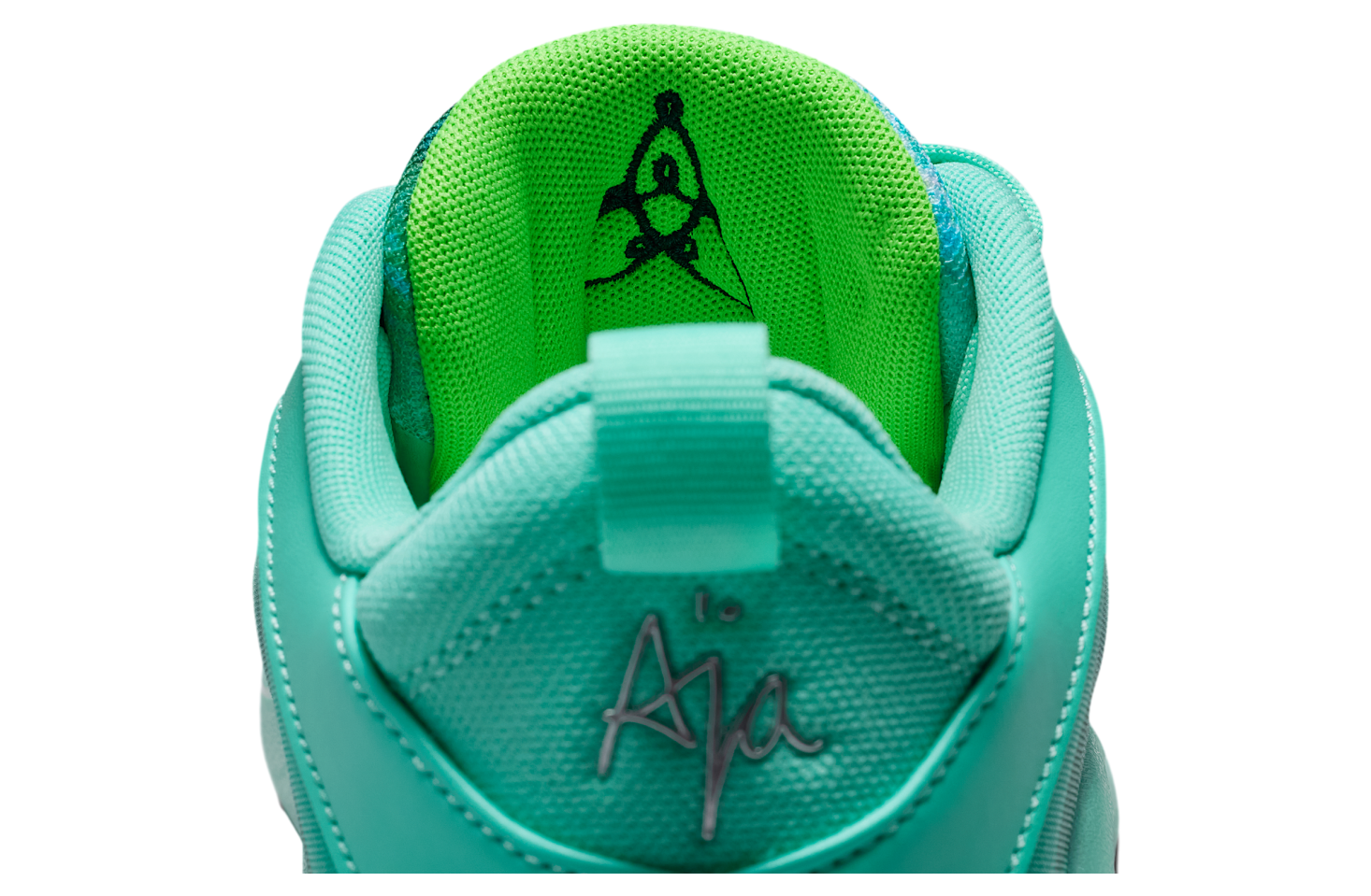 Nike Aone GS Bleached Turquoise / Washed Teal - Oct 2025 - HV2267