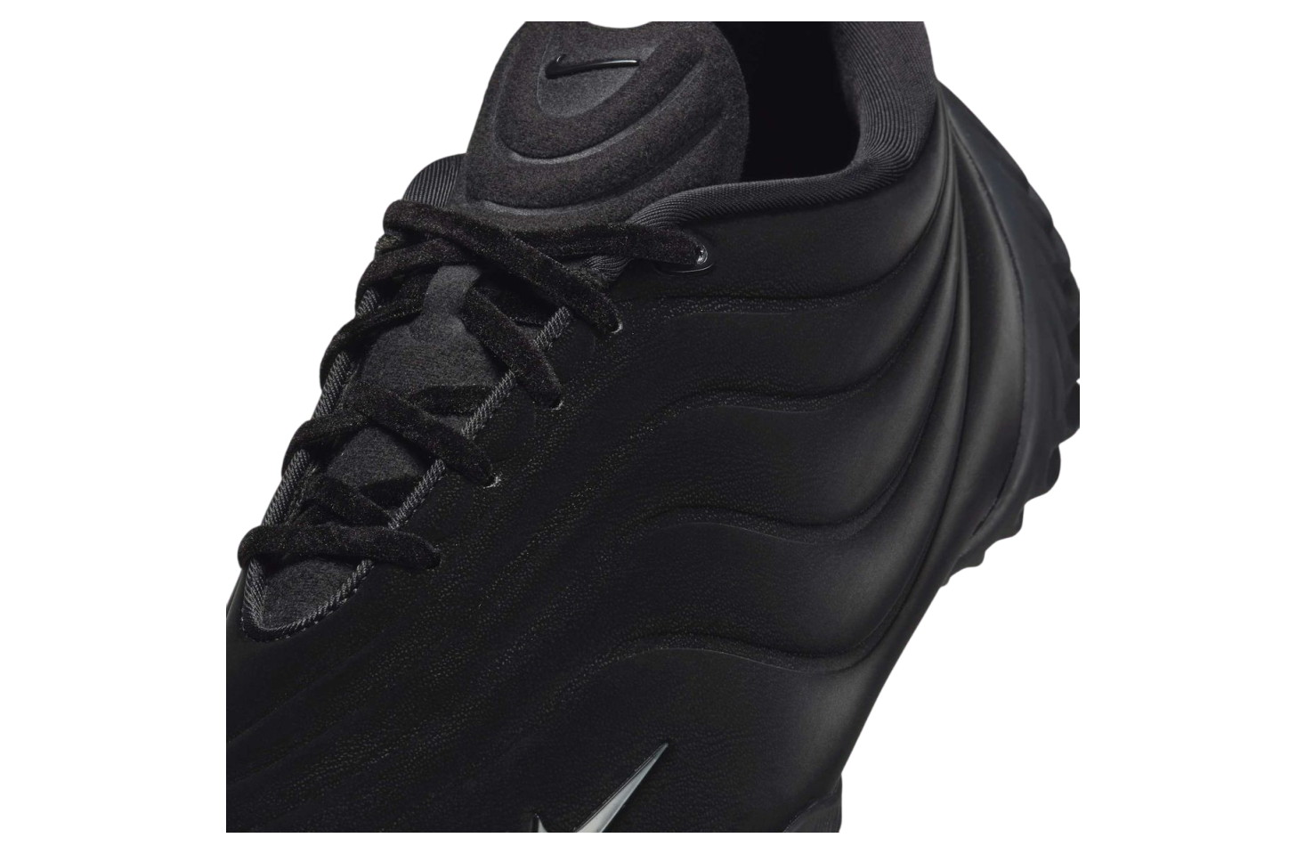 Nike Astra Ultra Wmns Triple Black
