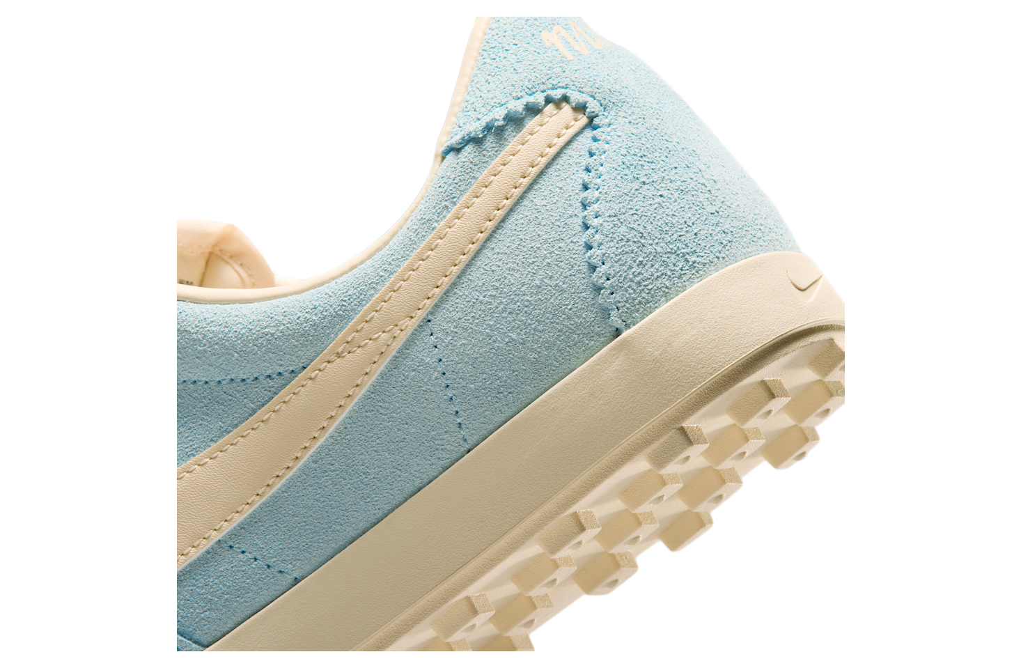 Nike Astrograbber Suede WMNS Glacier Blue / Muslin