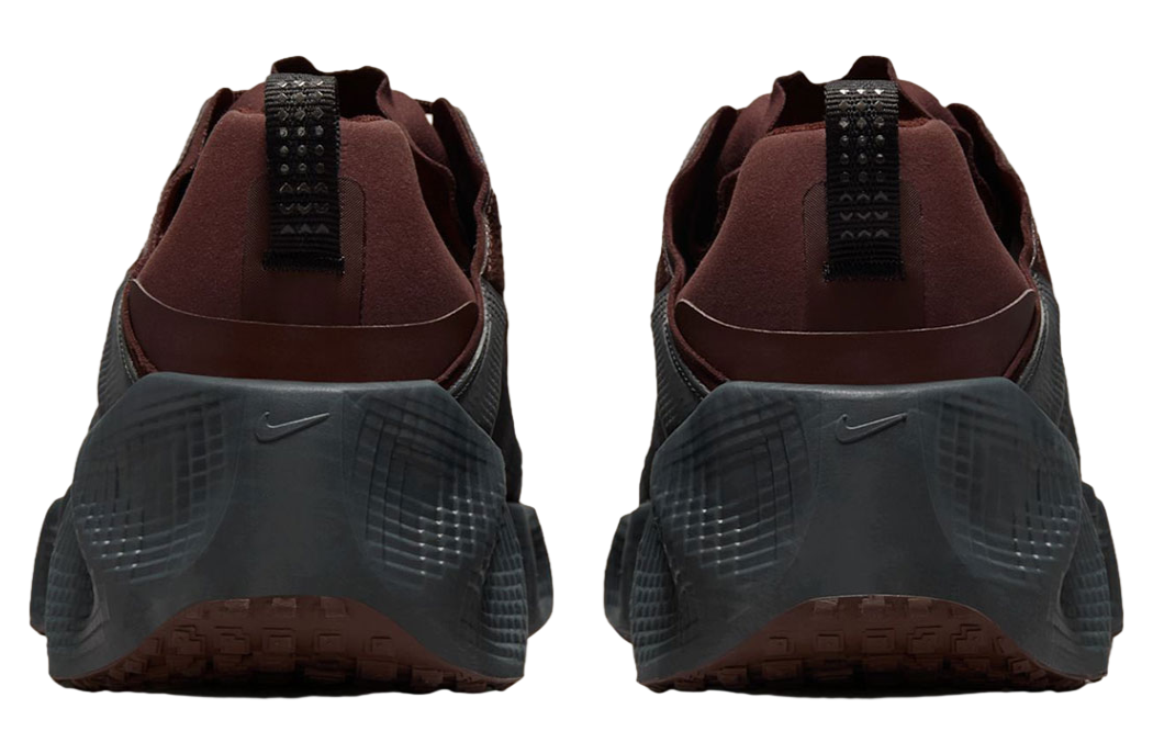 Nike Ava Rover Earth / Black Dark