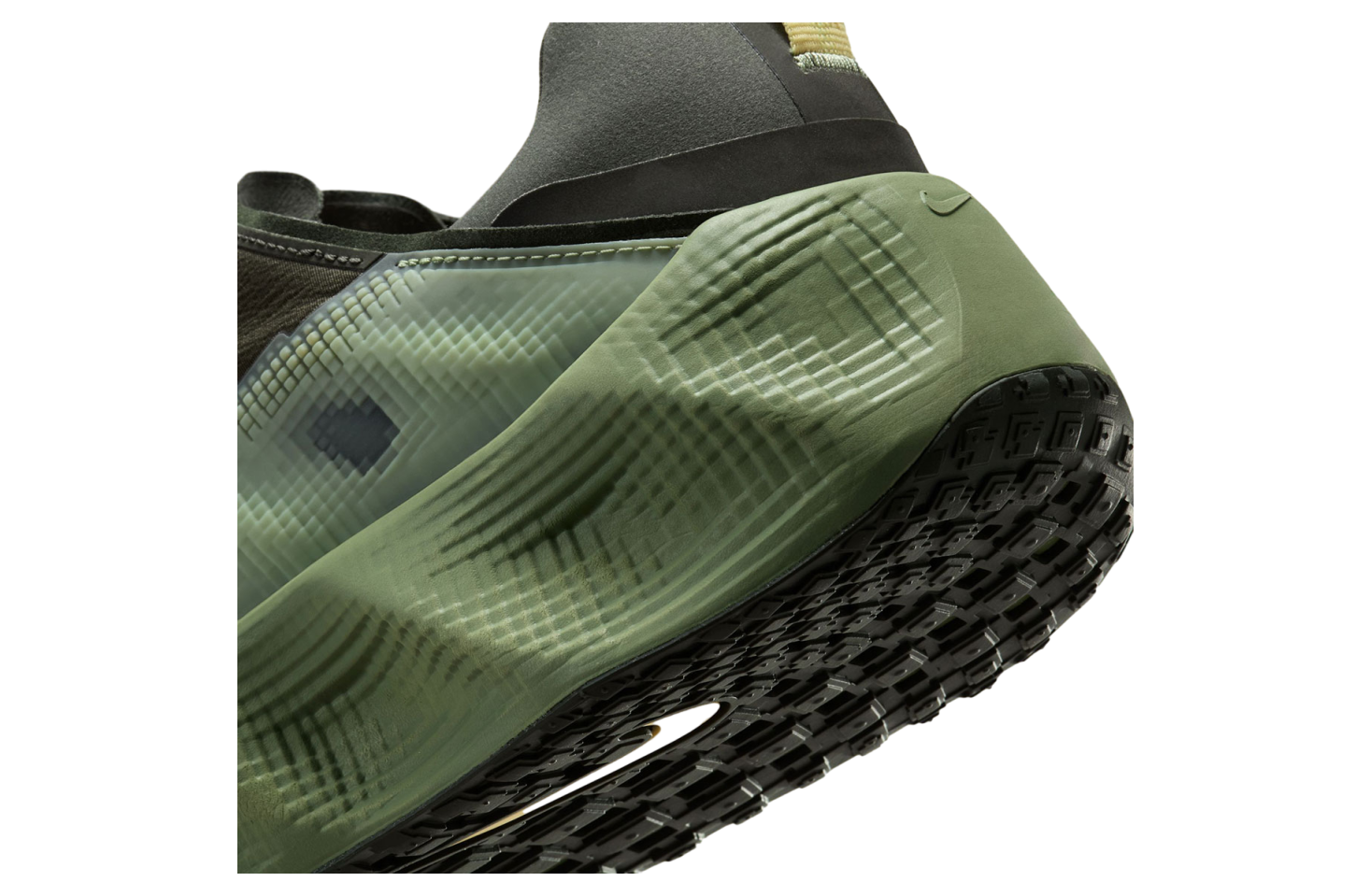 Nike Ava Rover Reflective Sequoia / Soft Yellow