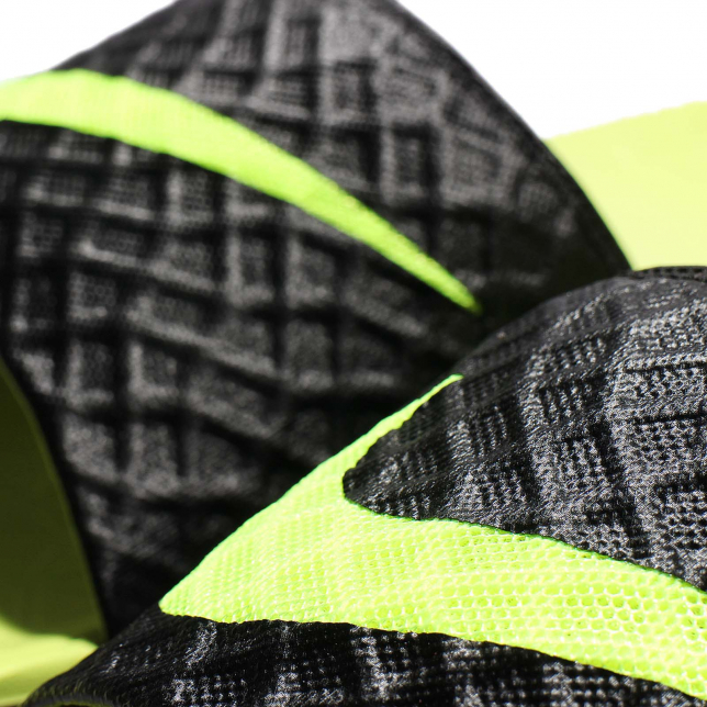 Nike Benassi Solarsoft 2 Black Volt