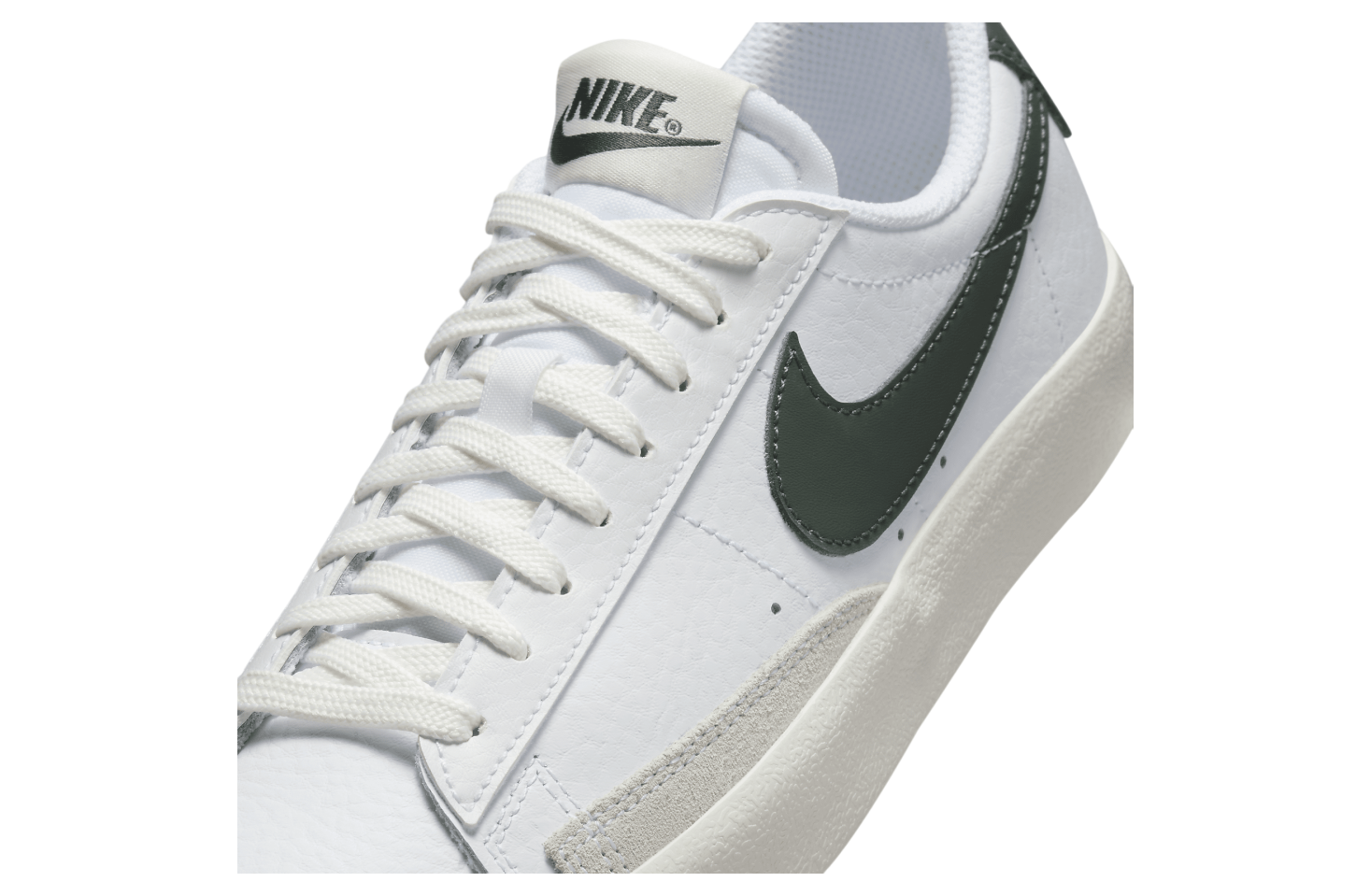 Nike Blazer Low 77 GS White / Vintage Green