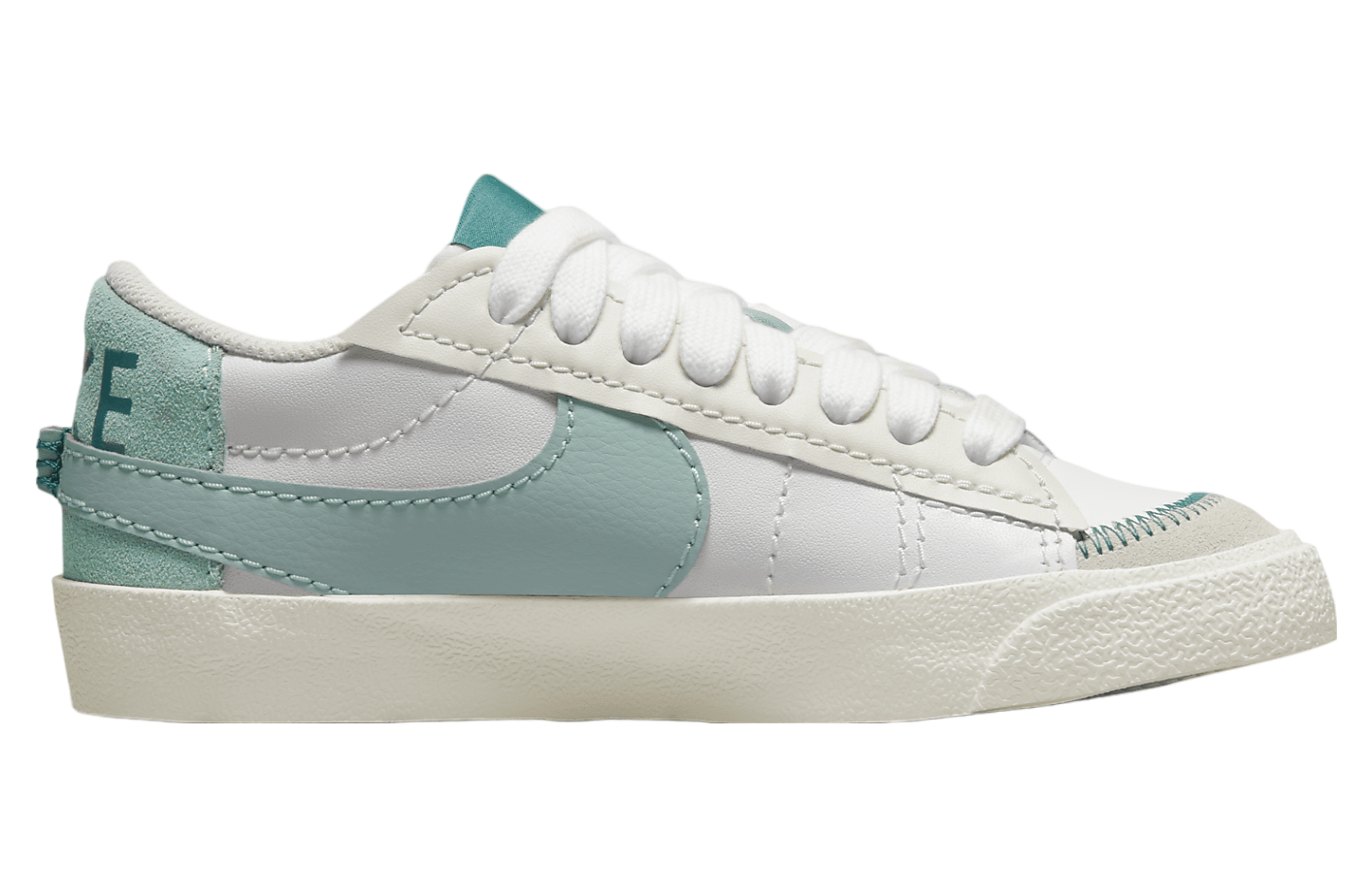 Nike Blazer Low 77 Jumbo WMNS Sea Glass / Geode Teal