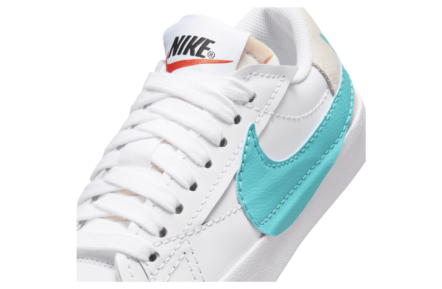 Nike Blazer Low 77 Jumbo WMNS White / Dusty Cactus