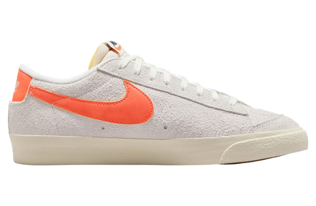 Nike Blazer Low 77 Summit White / Safety Orange