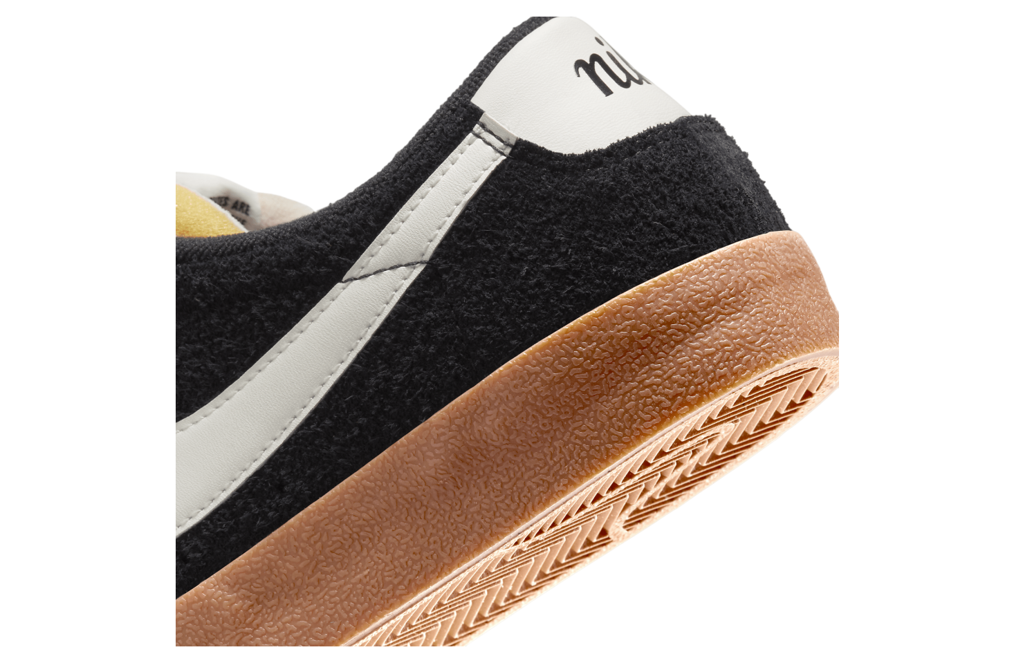 Nike Blazer Low 77 Vintage WMNS Black / Gum Medium Brown