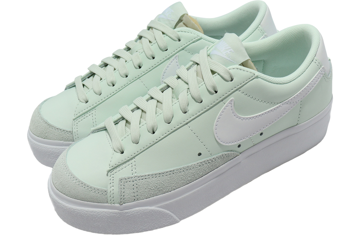 Nike Blazer Low Platform WMNS Barely Green / White
