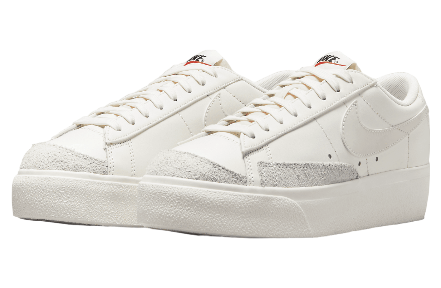 Nike Blazer Low Platform WMNS Sail / Black