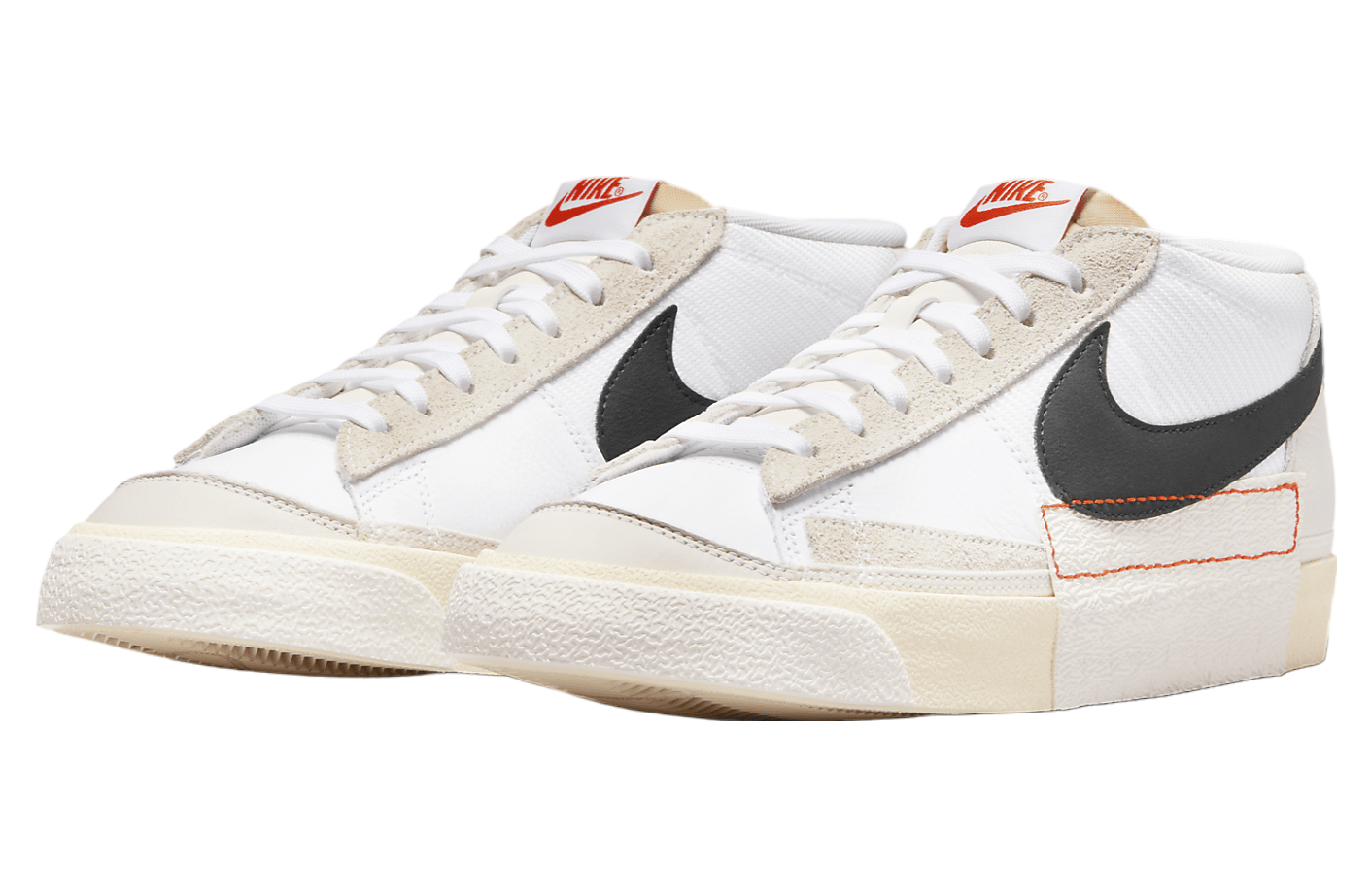 Nike Blazer Low Pro Club White / Beach Black