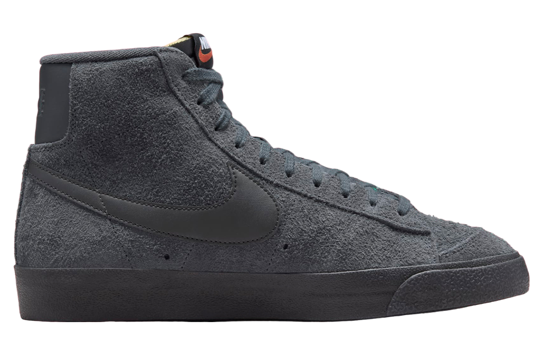 Nike Blazer Mid 77 Anthracite / Black