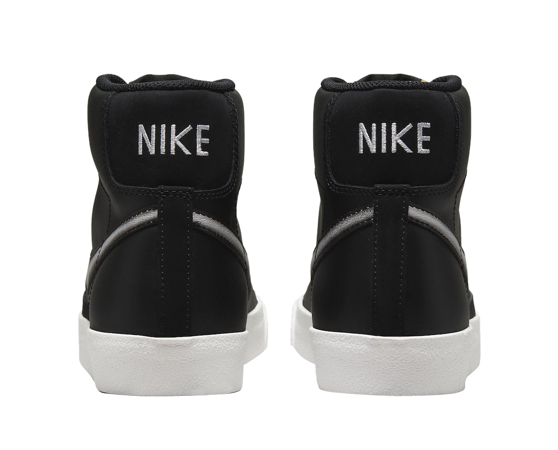 Nike Blazer Mid 77 Black White