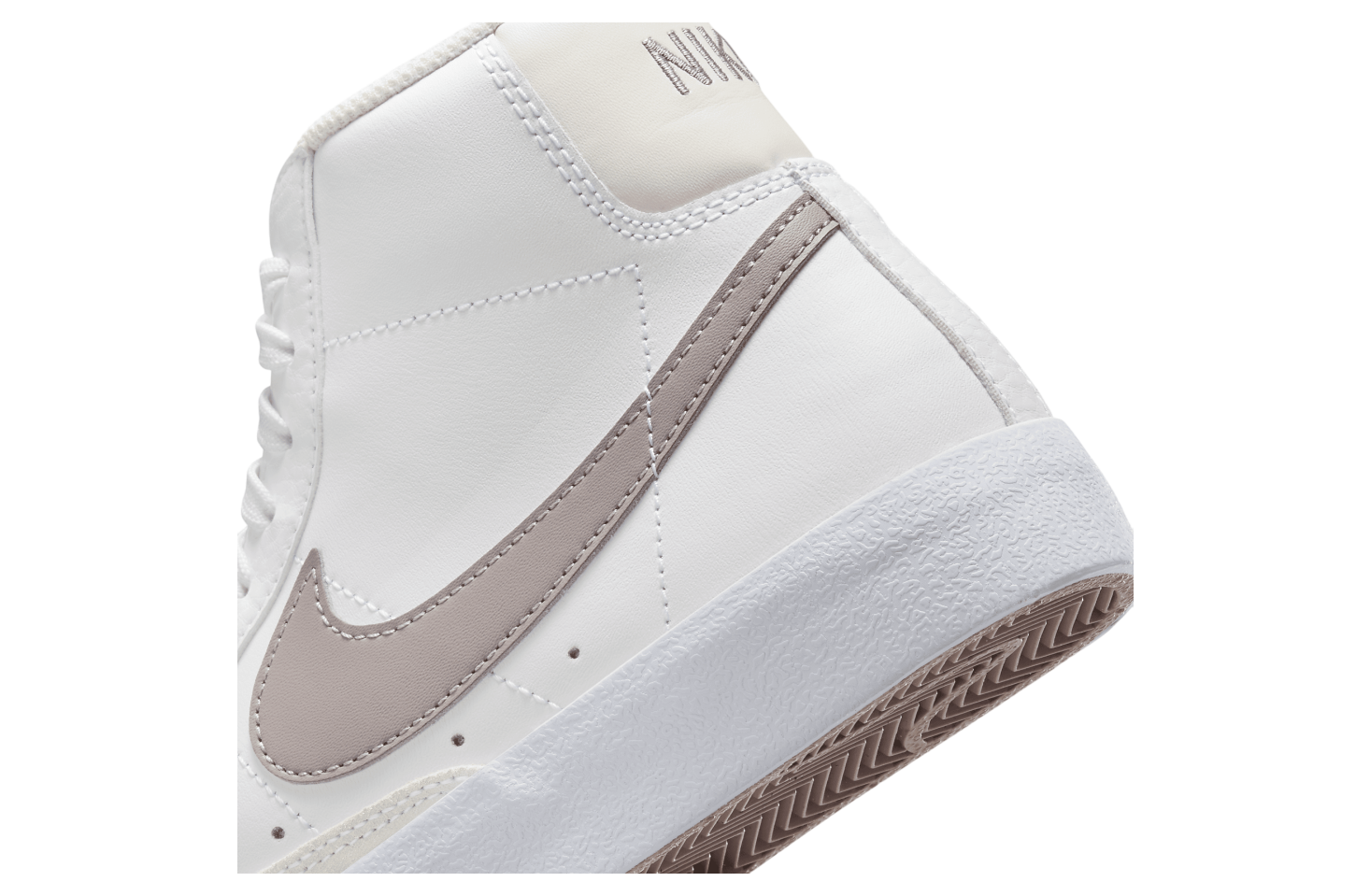 Nike Blazer Mid 77 GS White / Light Violet Ore