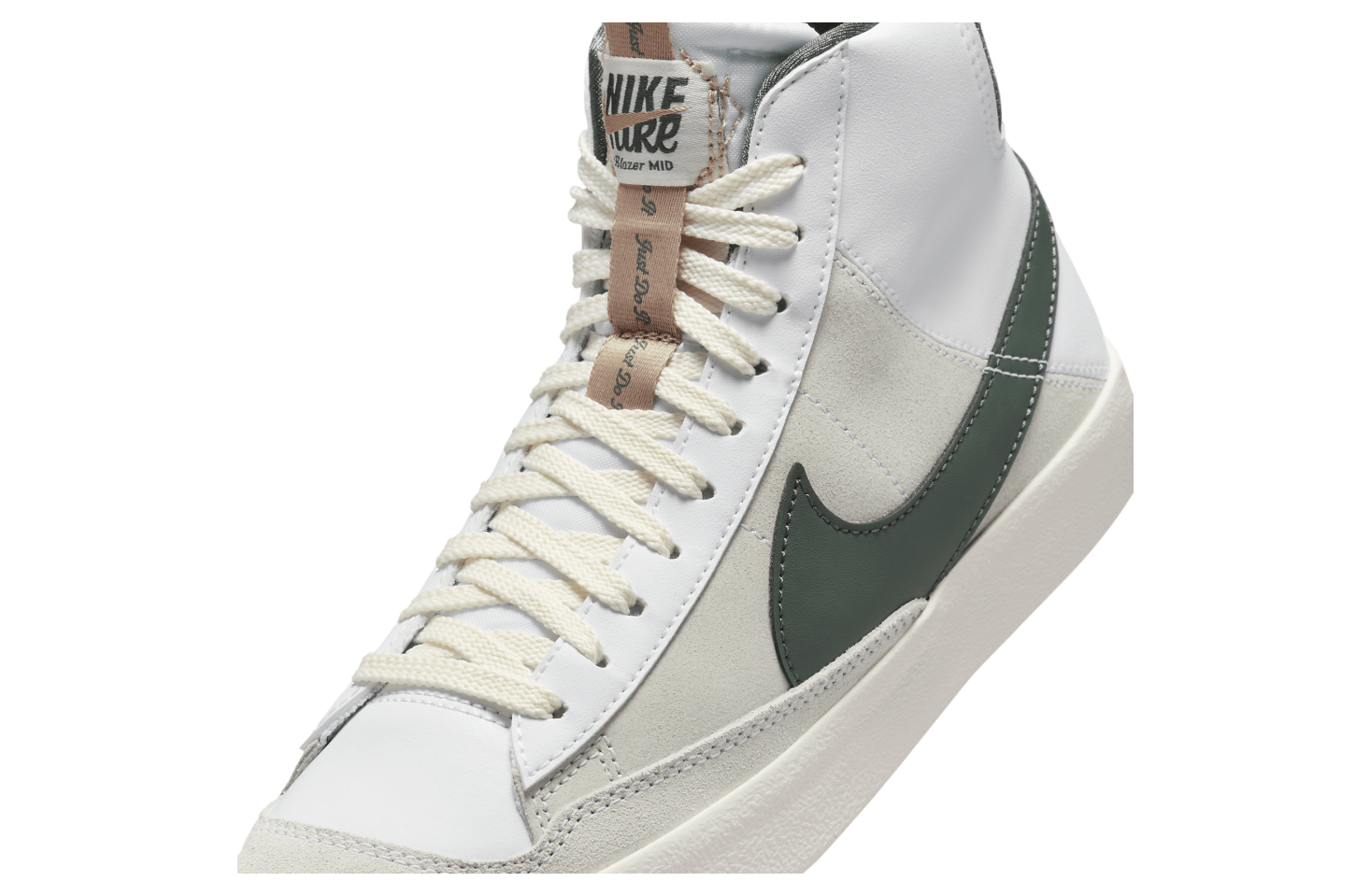 Nike Blazer Mid 77 SE GS White / Pale Ivory