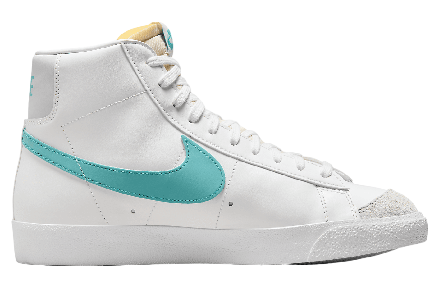 Nike Blazer Mid 77 Vintage Summit White / Dusty Cactus