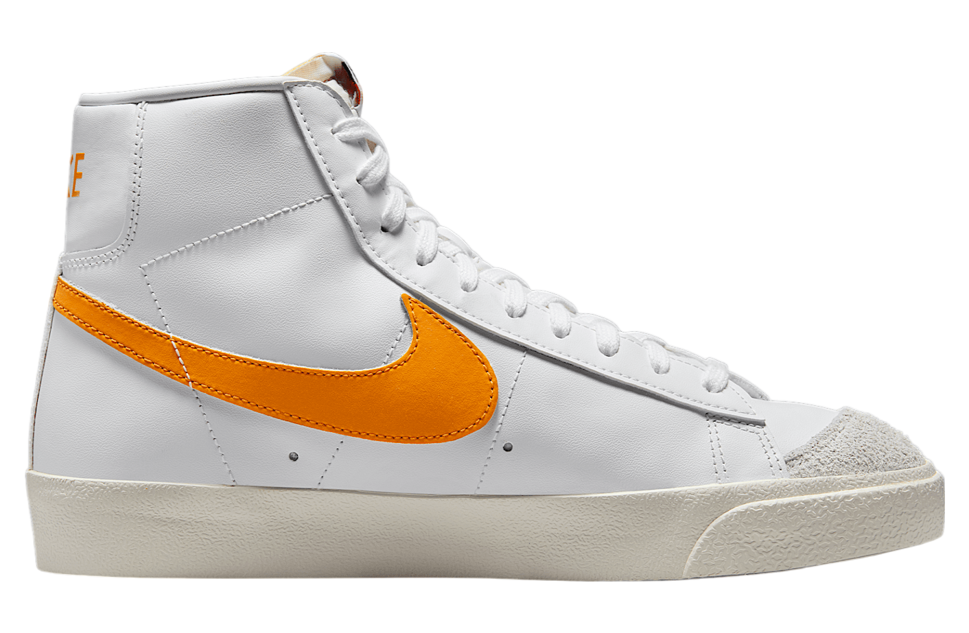 Nike Blazer Mid 77 Vintage White / Summit White / Orange Peel