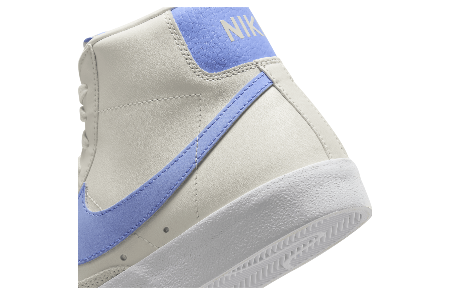 Nike Blazer Mid 77 WMNS Phantom / Royal Pulse