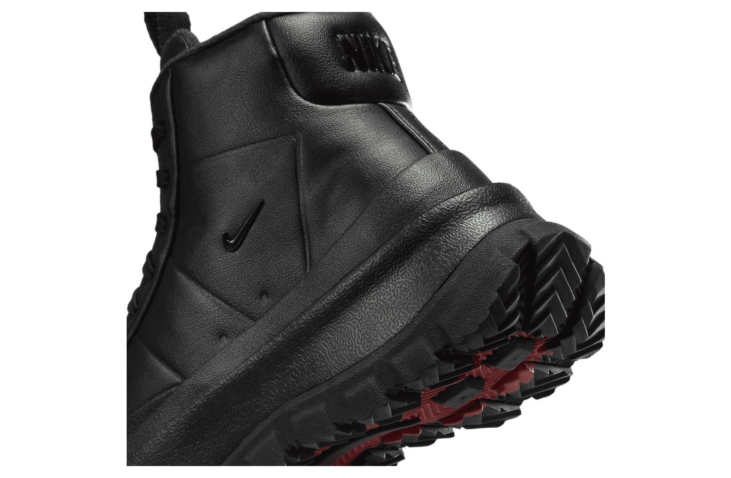 Nike Blazer Mid Roam Black / University Red