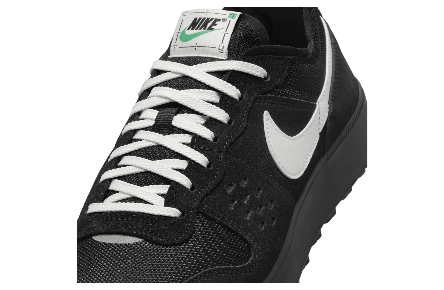 Nike C1ty Black / Stadium Green