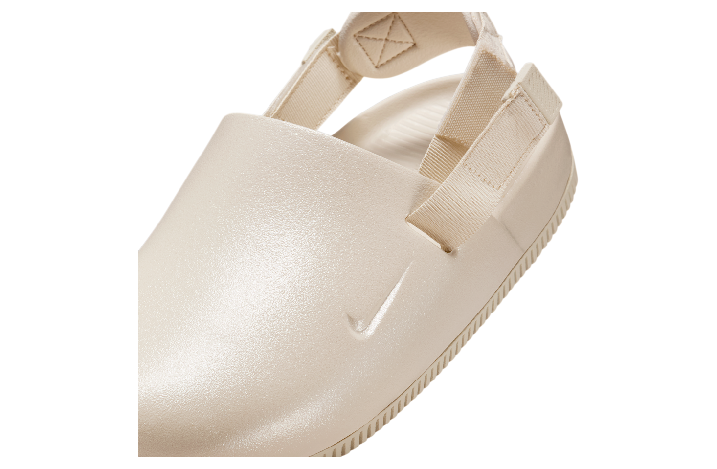 Nike Calm Pearlized Wmns Light Orewood Brown