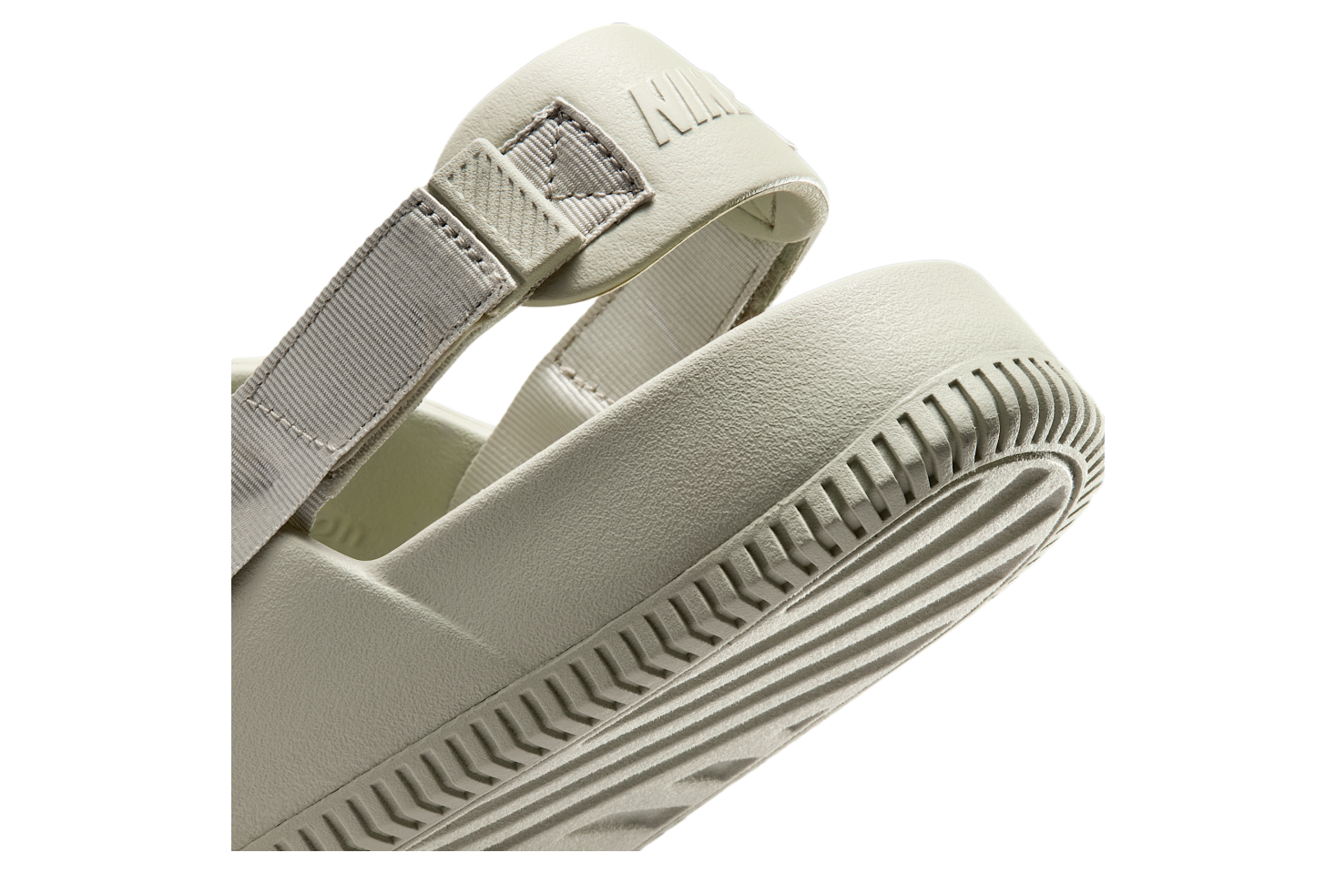 Nike Calm Spruce Fog