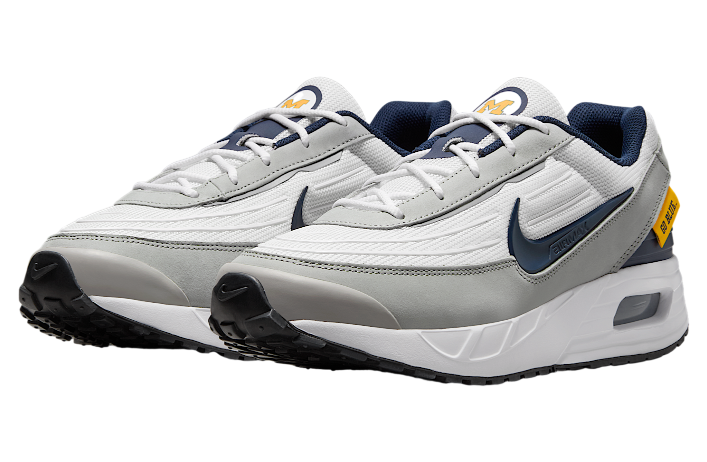 Nike College Air Max Verse (michigan) White / Light Smoke Grey