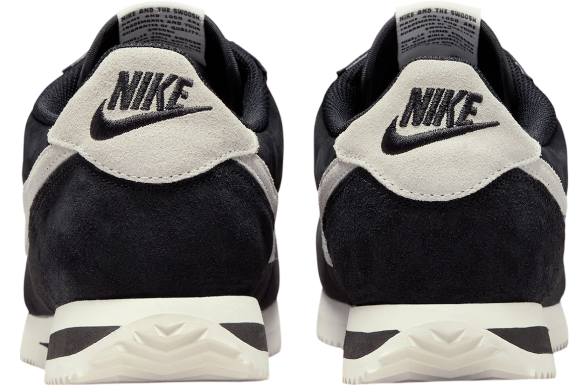 Nike Cortez Black / Sail