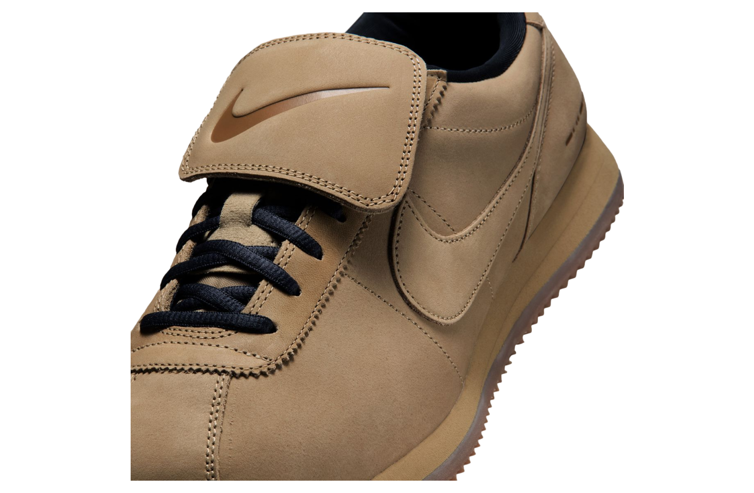 Nike Cortez Parachute Beige / Off Noir