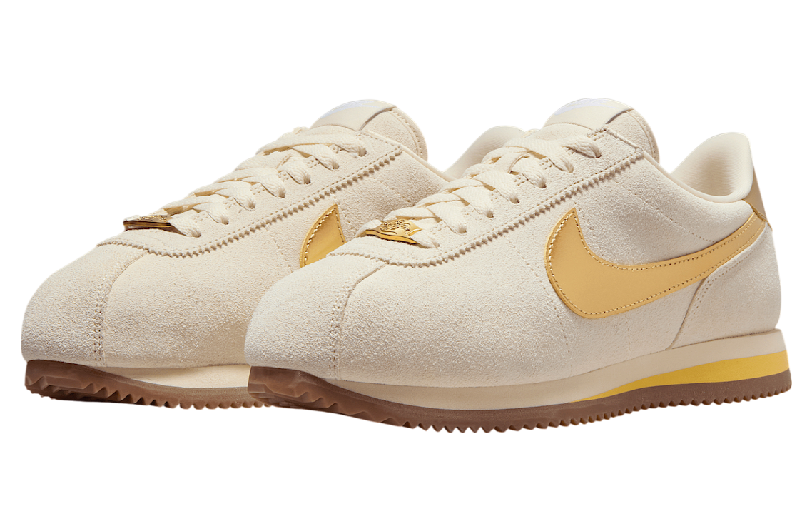 Nike Cortez Sail / Metallic Gold