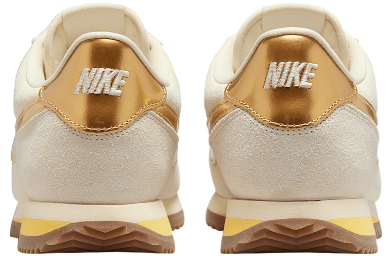 Nike Cortez Sail / Metallic Gold