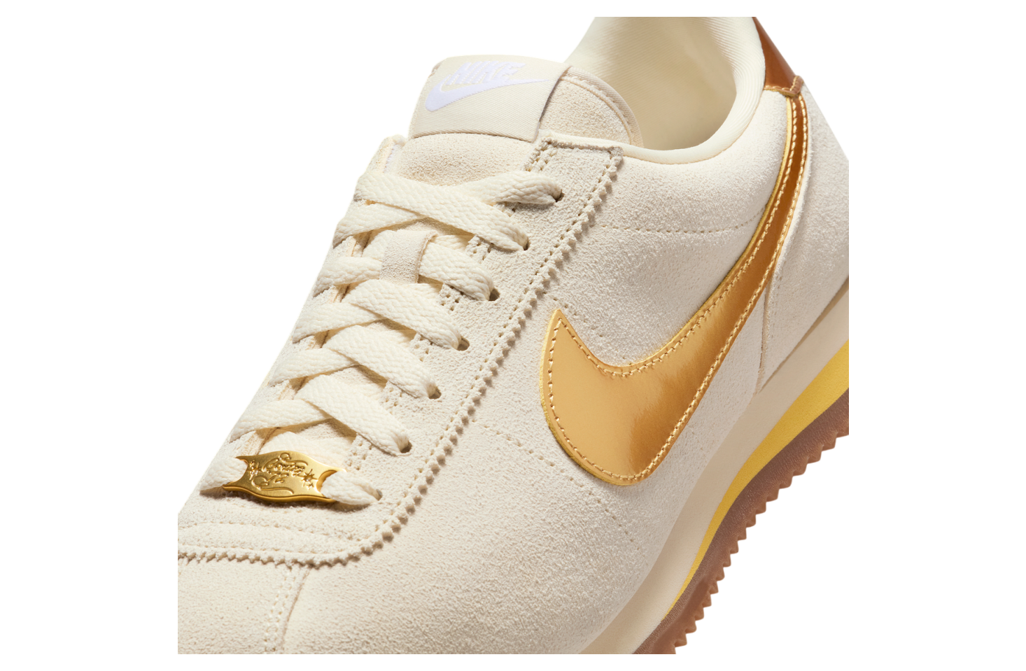 Nike Cortez Sail / Metallic Gold