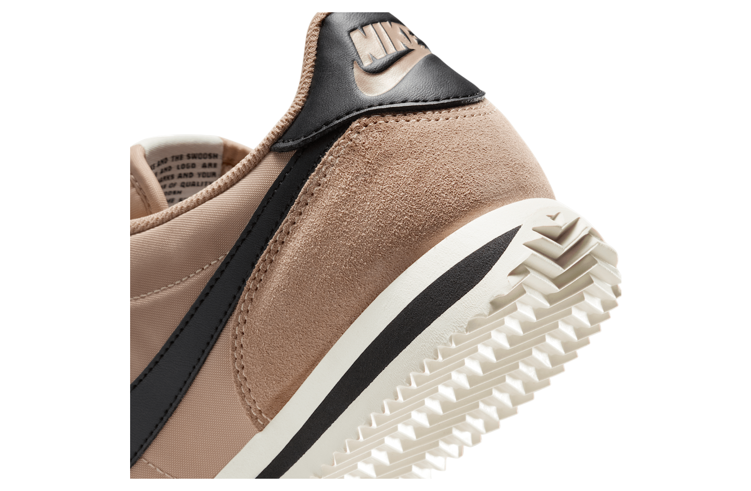 Nike Cortez Wmns Desert / Sail