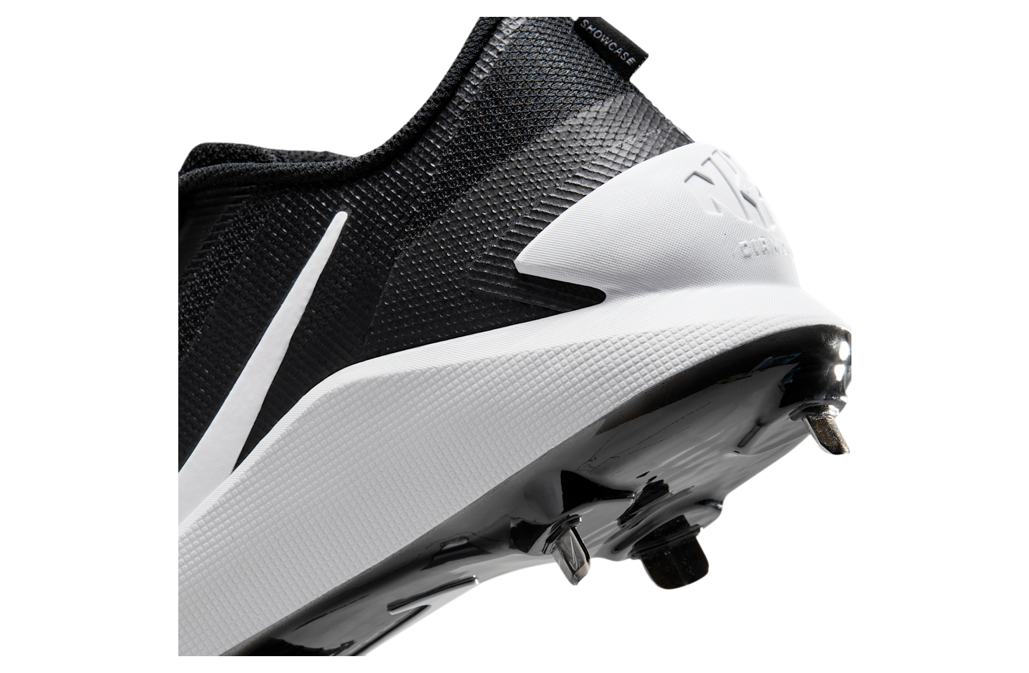 Nike Diamond Showcase Mtl Black / White