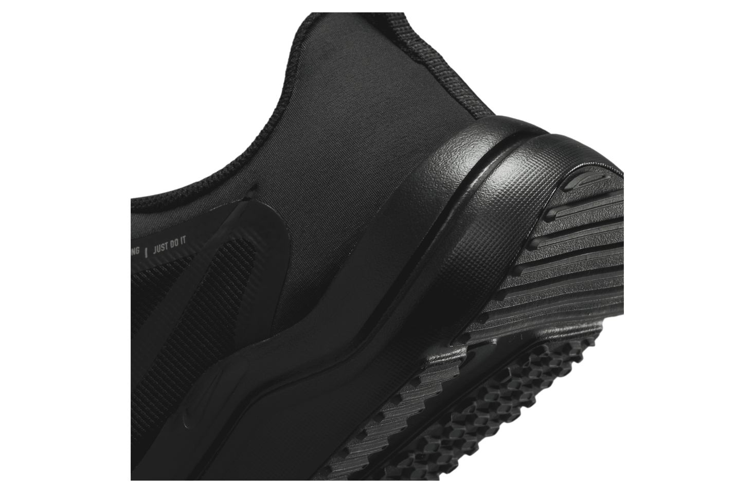 Nike Downshifter 12 Black / Particle Grey (Extra Wide)