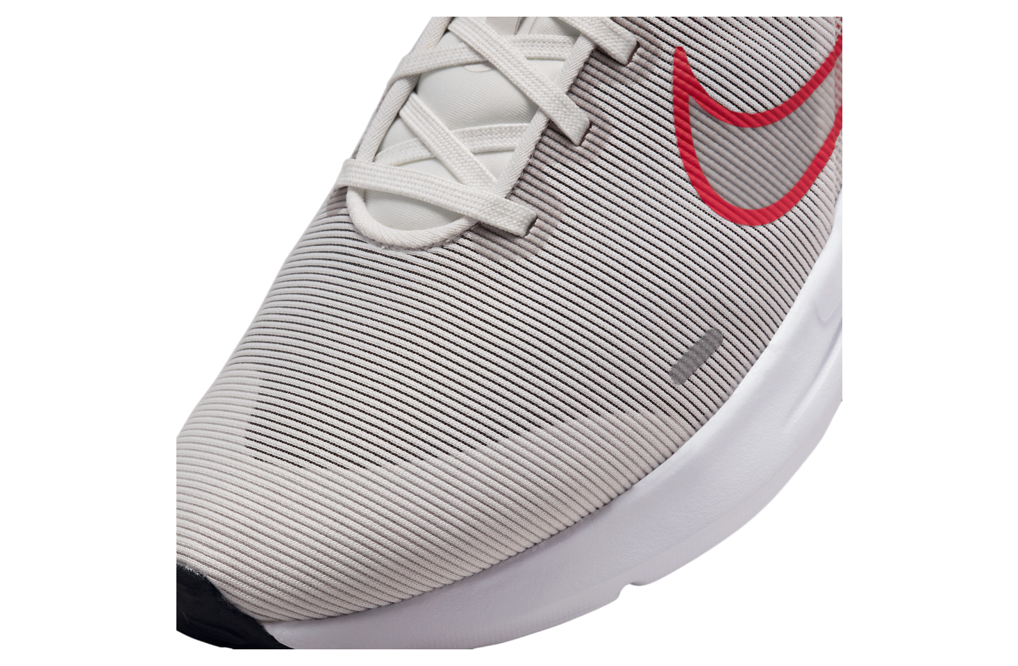 Nike Downshifter 12 Platinum Tint / Light Crimson