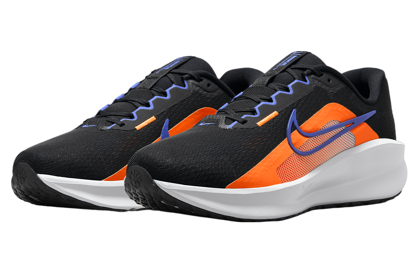 Nike Downshifter 13 Black / Hyper Crimson (Extra Wide)