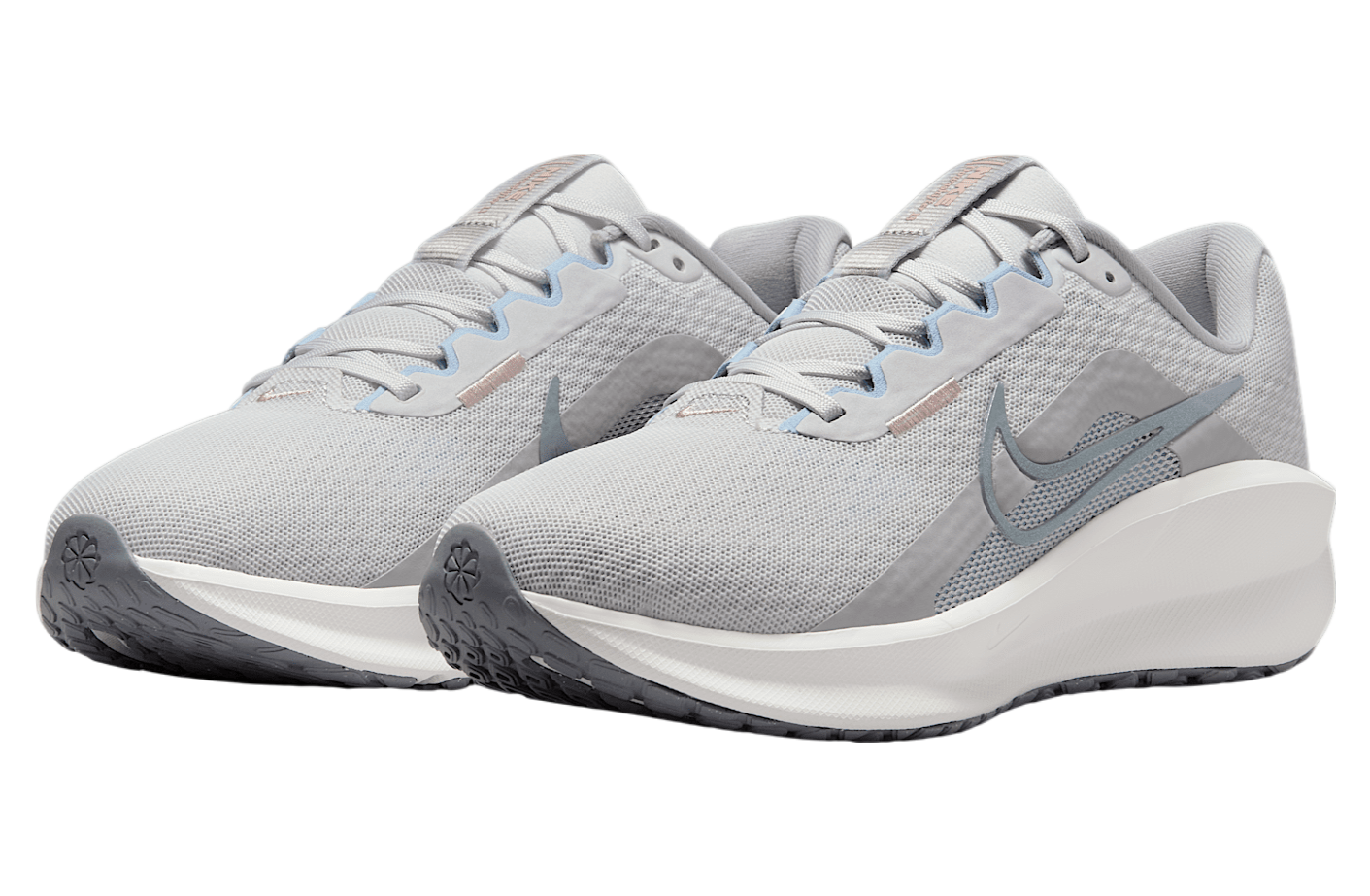 Nike Downshifter 13 WMNS Photon Dust / Light Smoke Grey