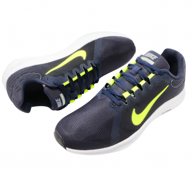 Nike Downshifter 8 Carbon - KicksOnFire.com