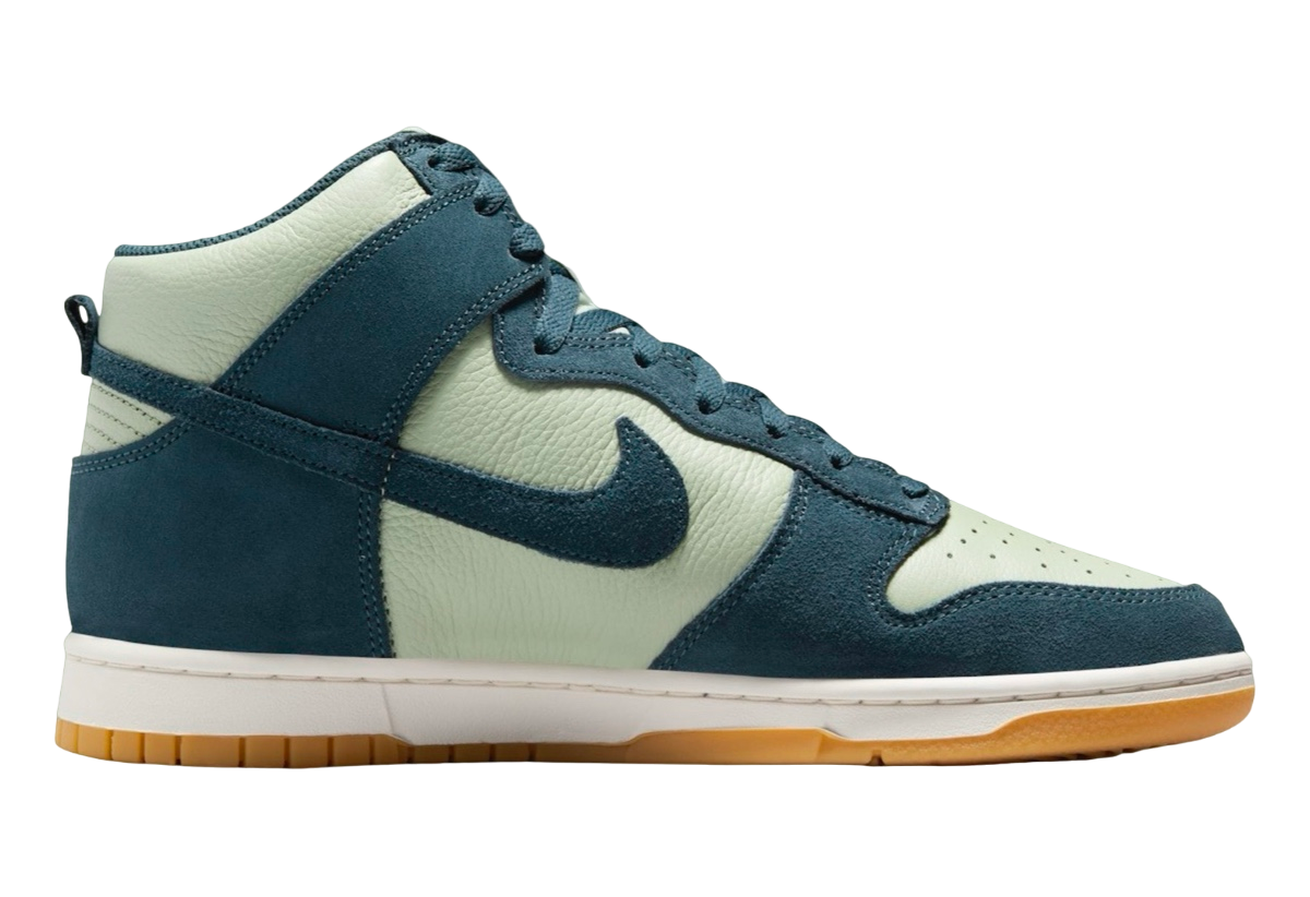 Nike Dunk Low PRM Neutral Olive Women s