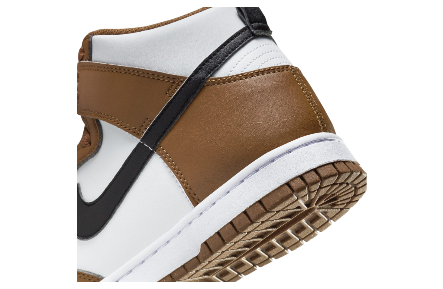 Nike Dunk High Next Nature Brown / White