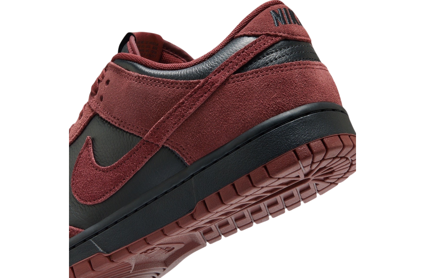 Nike Dunk Low Black / Dark Team Red