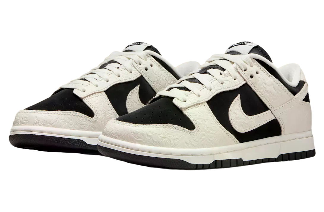 Nike Dunk Low Black / Sail / Metallic Gold