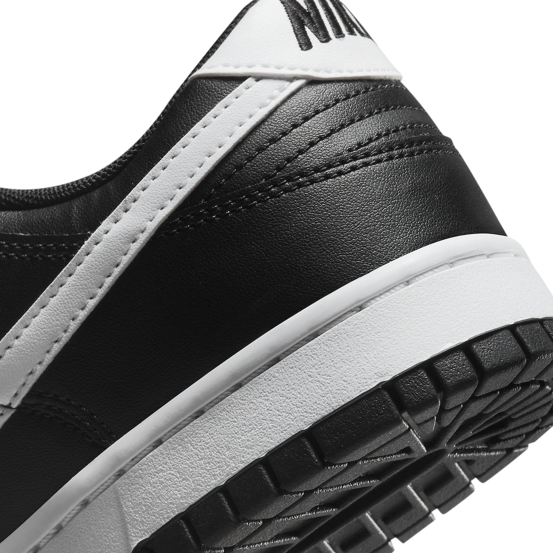 Nike Dunk Low Black White DV0831-002